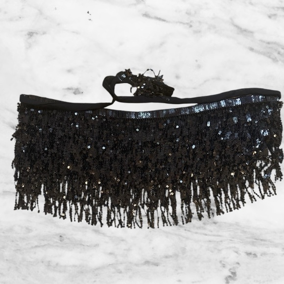 Black Sequined Tassel Waist Scarf - Picture 3 of 5